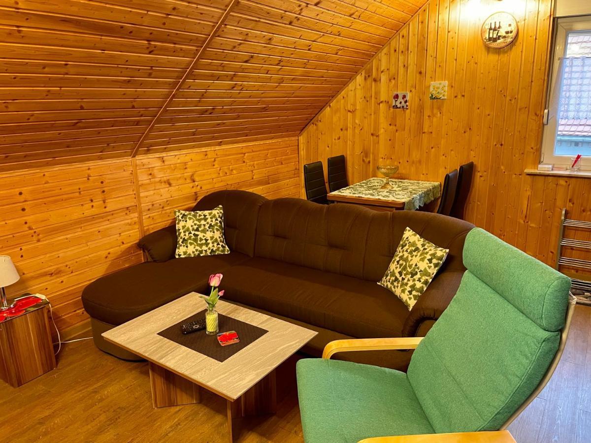 Smiley Apartment